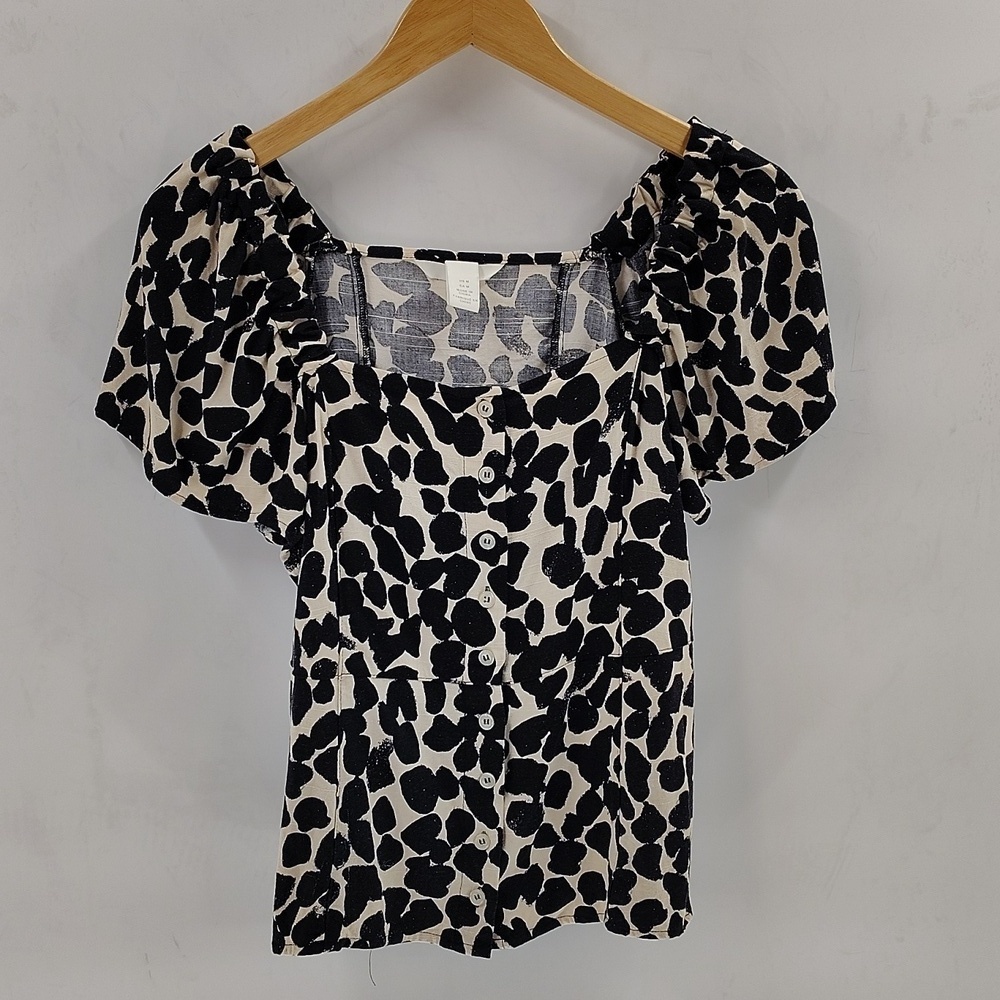 H&M Button up Square Neck Top Size Medium Beige And Black Print Fitted Top